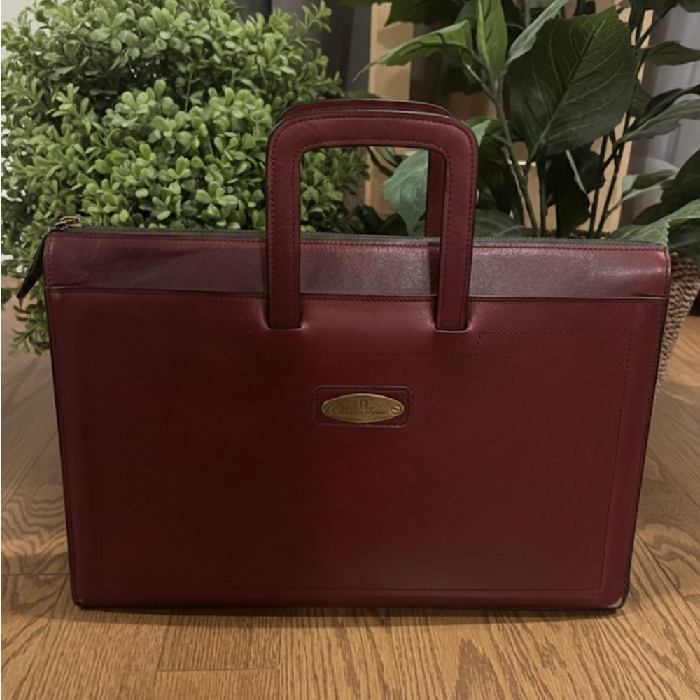 Etienne Aigner Rare Vintage Burgundy Leather Briefcase